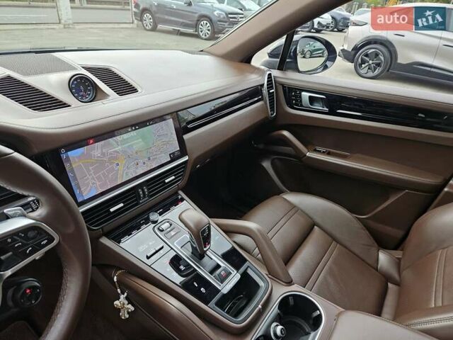 Черный Порше Cayenne Coupe, объемом двигателя 3 л и пробегом 119 тыс. км за 74900 $, фото 14 на Automoto.ua