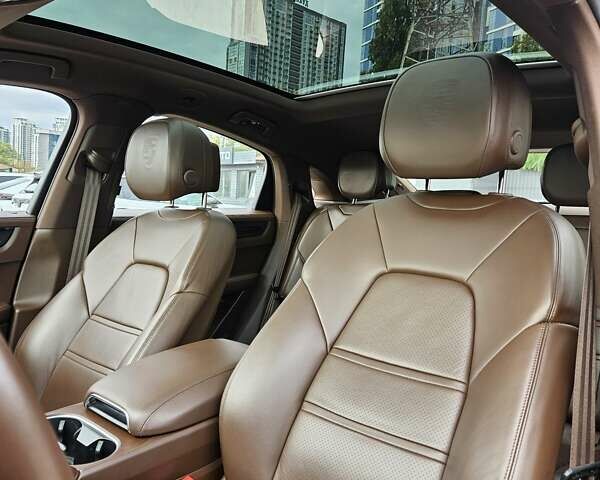 Черный Порше Cayenne Coupe, объемом двигателя 3 л и пробегом 119 тыс. км за 74900 $, фото 15 на Automoto.ua