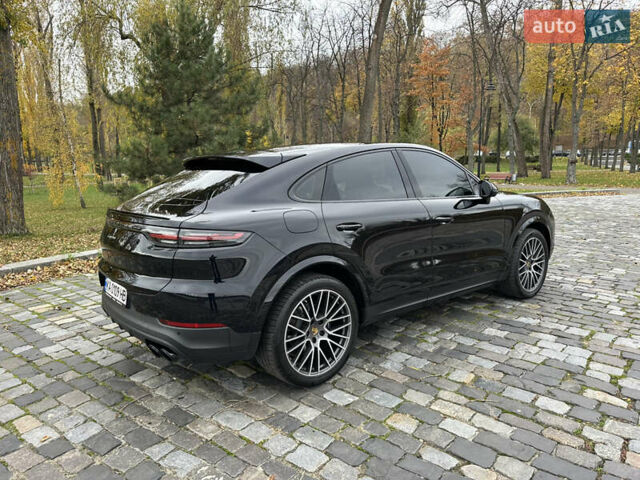 Чорний Порше Cayenne Coupe, об'ємом двигуна 3 л та пробігом 34 тис. км за 110000 $, фото 5 на Automoto.ua
