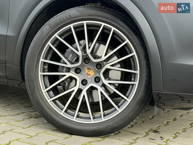 Чорний Порше Cayenne Coupe, об'ємом двигуна 3 л та пробігом 60 тис. км за 84800 $, фото 9 на Automoto.ua