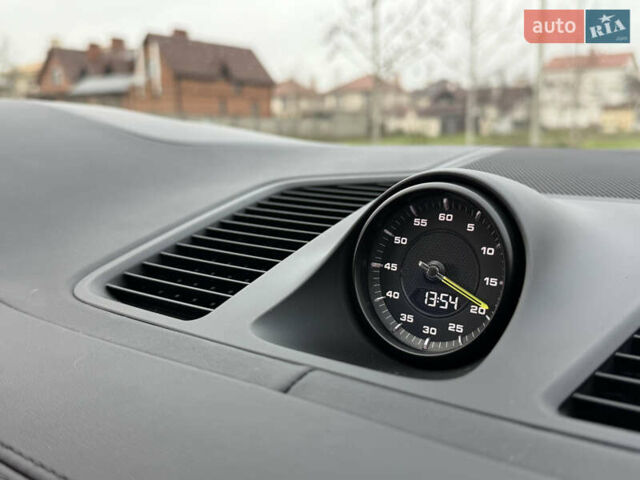 Чорний Порше Cayenne Coupe, об'ємом двигуна 3 л та пробігом 60 тис. км за 84800 $, фото 98 на Automoto.ua