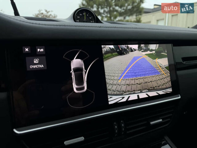 Чорний Порше Cayenne Coupe, об'ємом двигуна 3 л та пробігом 60 тис. км за 84800 $, фото 38 на Automoto.ua