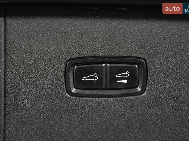 Черный Порше Cayenne Coupe, объемом двигателя 3 л и пробегом 34 тыс. км за 89900 $, фото 32 на Automoto.ua