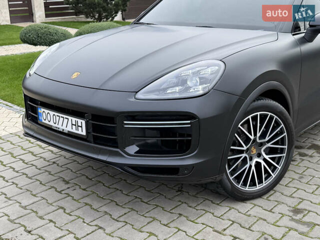 Чорний Порше Cayenne Coupe, об'ємом двигуна 3 л та пробігом 60 тис. км за 84800 $, фото 40 на Automoto.ua