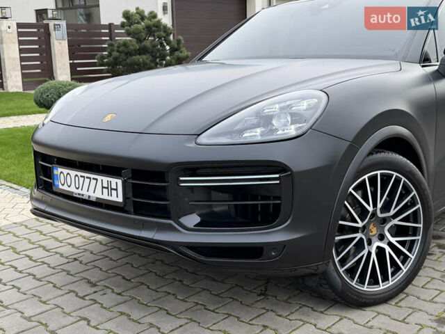 Чорний Порше Cayenne Coupe, об'ємом двигуна 3 л та пробігом 60 тис. км за 84800 $, фото 41 на Automoto.ua