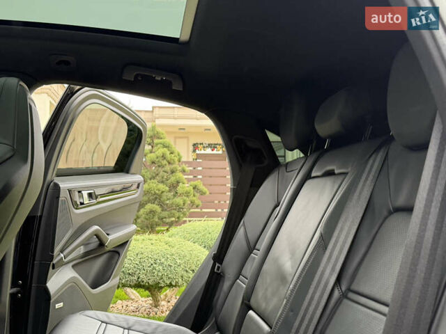 Чорний Порше Cayenne Coupe, об'ємом двигуна 3 л та пробігом 60 тис. км за 84800 $, фото 79 на Automoto.ua