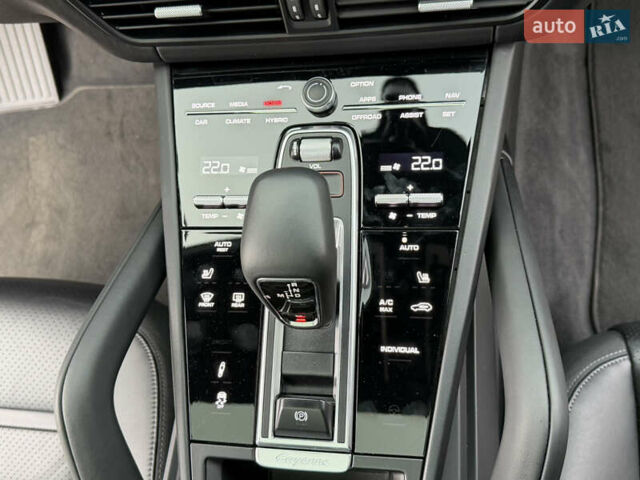 Чорний Порше Cayenne Coupe, об'ємом двигуна 3 л та пробігом 60 тис. км за 84800 $, фото 95 на Automoto.ua