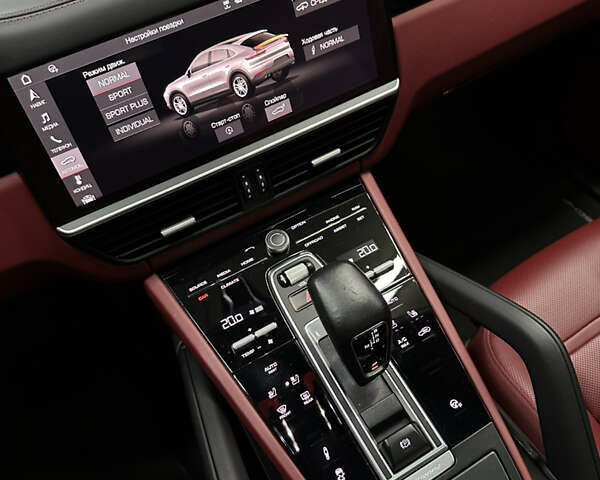 Черный Порше Cayenne Coupe, объемом двигателя 3 л и пробегом 34 тыс. км за 89999 $, фото 18 на Automoto.ua