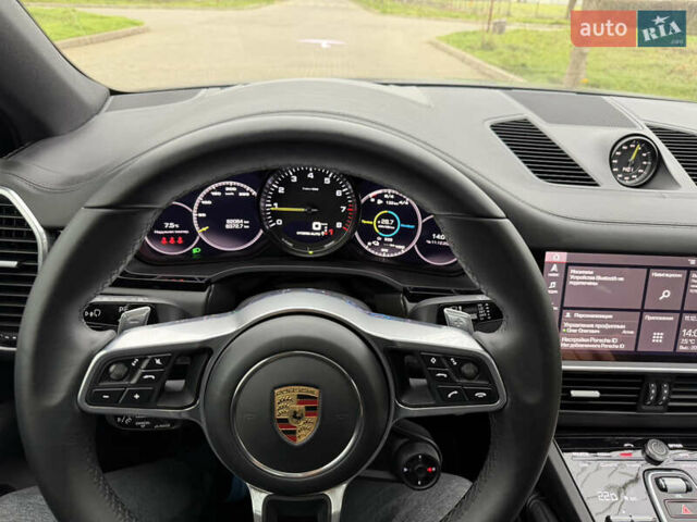 Чорний Порше Cayenne Coupe, об'ємом двигуна 3 л та пробігом 60 тис. км за 84800 $, фото 106 на Automoto.ua
