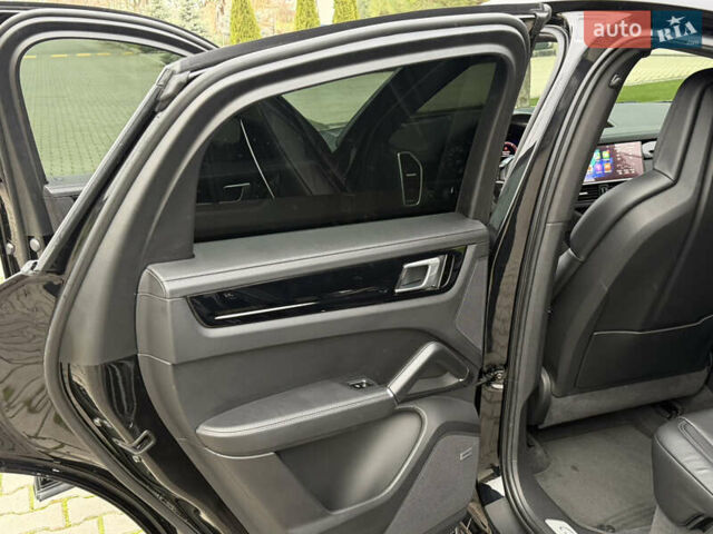 Чорний Порше Cayenne Coupe, об'ємом двигуна 3 л та пробігом 60 тис. км за 84800 $, фото 75 на Automoto.ua