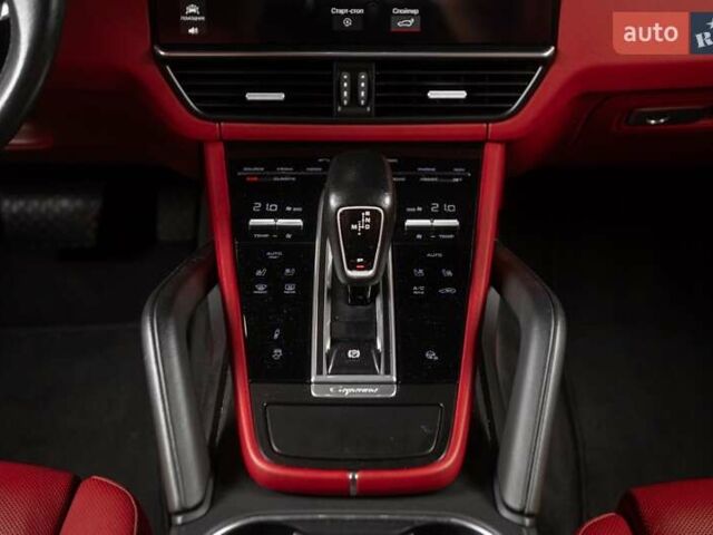 Черный Порше Cayenne Coupe, объемом двигателя 3 л и пробегом 34 тыс. км за 89900 $, фото 34 на Automoto.ua