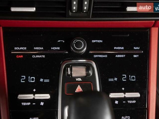 Черный Порше Cayenne Coupe, объемом двигателя 3 л и пробегом 34 тыс. км за 89900 $, фото 48 на Automoto.ua