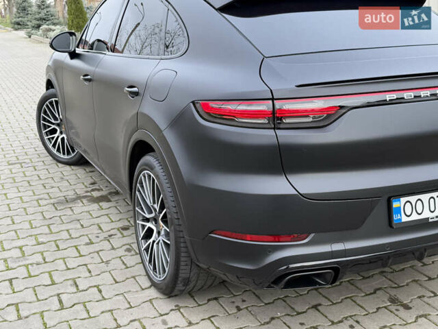 Чорний Порше Cayenne Coupe, об'ємом двигуна 3 л та пробігом 60 тис. км за 84800 $, фото 46 на Automoto.ua
