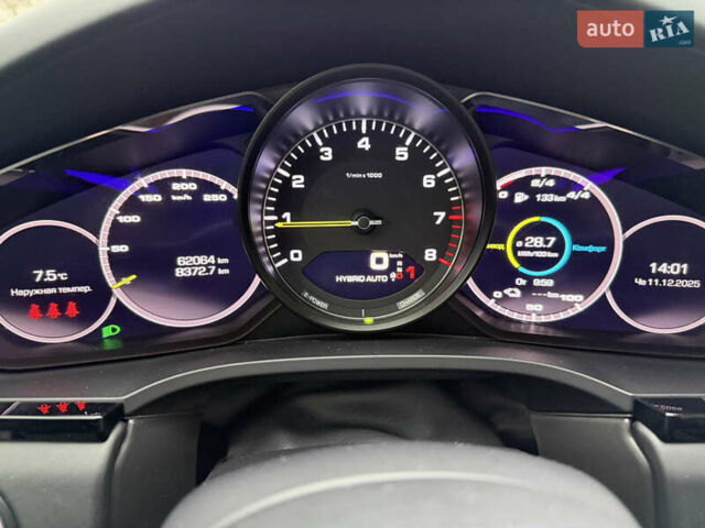 Чорний Порше Cayenne Coupe, об'ємом двигуна 3 л та пробігом 60 тис. км за 84800 $, фото 44 на Automoto.ua