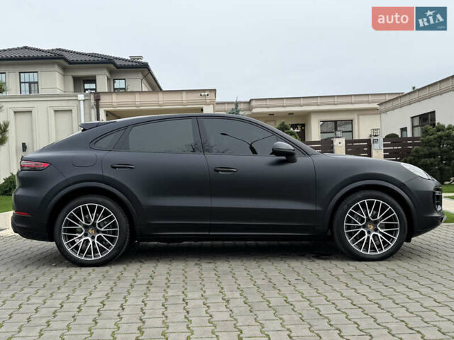 Чорний Порше Cayenne Coupe, об'ємом двигуна 3 л та пробігом 60 тис. км за 84800 $, фото 30 на Automoto.ua