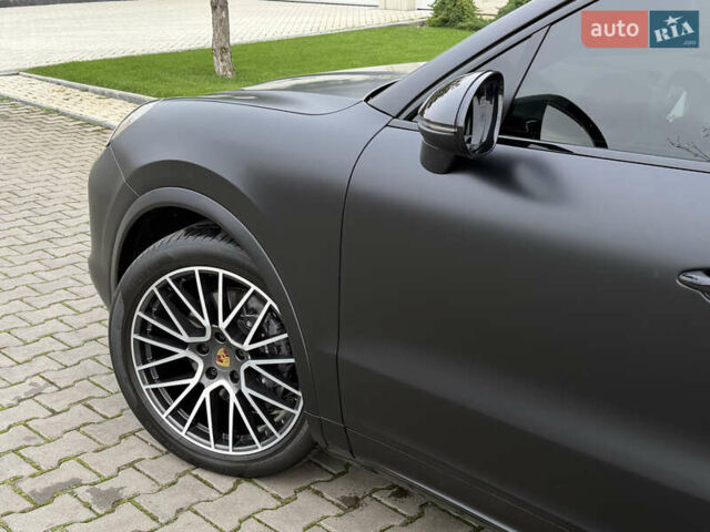Чорний Порше Cayenne Coupe, об'ємом двигуна 3 л та пробігом 60 тис. км за 84800 $, фото 59 на Automoto.ua