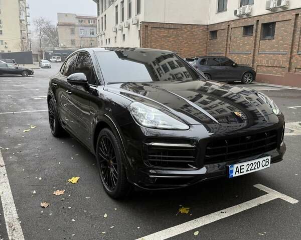 Чорний Порше Cayenne Coupe, об'ємом двигуна 4 л та пробігом 54 тис. км за 116000 $, фото 2 на Automoto.ua