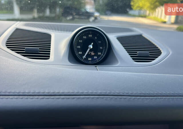 Чорний Порше Cayenne Coupe, об'ємом двигуна 3 л та пробігом 86 тис. км за 112999 $, фото 26 на Automoto.ua