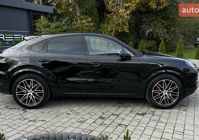 Порше Cayenne Coupe 2023 в Львове на Automoto.ua Черный Порше Cayenne Coupe, объемом двигателя 3 л и пробегом 6 тыс. км за 137000 $, фото 7 на Automoto.ua