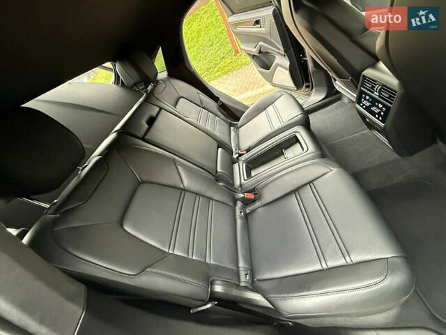 Черный Порше Cayenne Coupe, объемом двигателя 4 л и пробегом 23 тыс. км за 249900 $, фото 88 на Automoto.ua