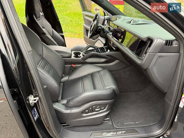 Черный Порше Cayenne Coupe, объемом двигателя 4 л и пробегом 23 тыс. км за 249900 $, фото 90 на Automoto.ua