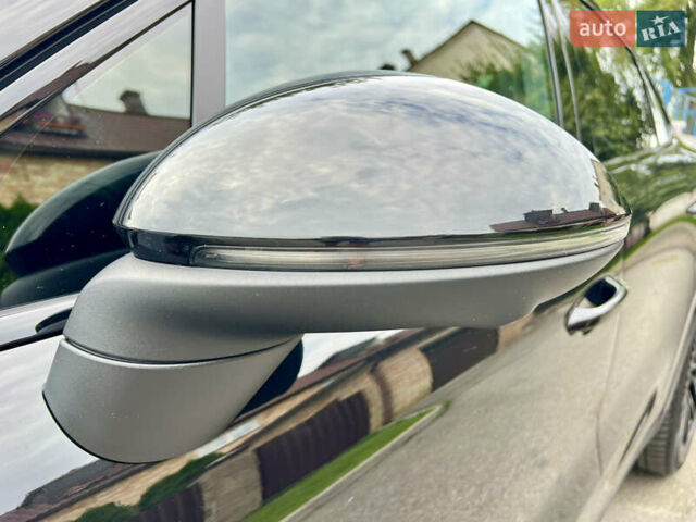 Порше Cayenne Coupe 2023 в Киеве на Automoto.ua Черный Порше Cayenne Coupe, объемом двигателя 3 л и пробегом 44 тыс. км за 125000 $, фото 23 на Automoto.ua