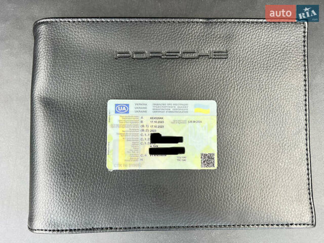 Чорний Порше Cayenne Coupe, об'ємом двигуна 3 л та пробігом 44 тис. км за 119000 $, фото 45 на Automoto.ua