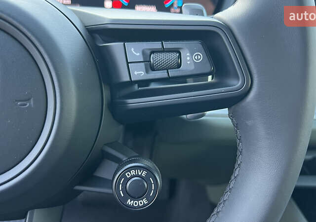 Черный Порше Cayenne Coupe, объемом двигателя 3 л и пробегом 86 тыс. км за 112999 $, фото 25 на Automoto.ua