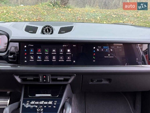 Черный Порше Cayenne Coupe, объемом двигателя 4 л и пробегом 23 тыс. км за 249900 $, фото 100 на Automoto.ua