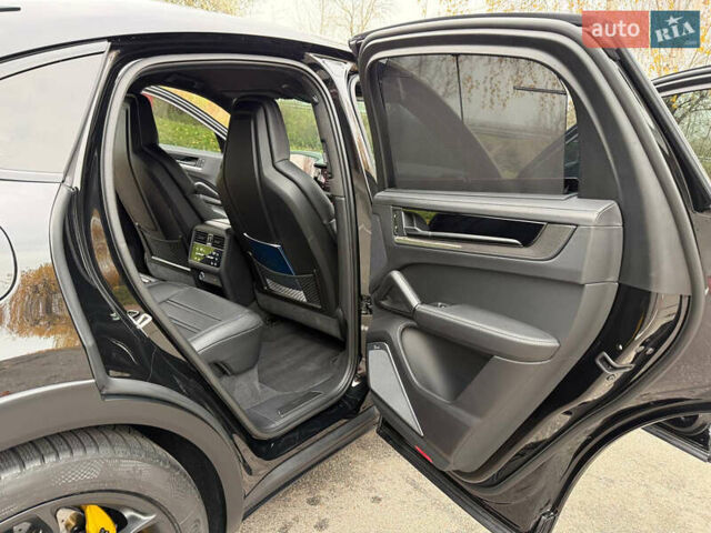 Черный Порше Cayenne Coupe, объемом двигателя 4 л и пробегом 23 тыс. км за 249900 $, фото 83 на Automoto.ua