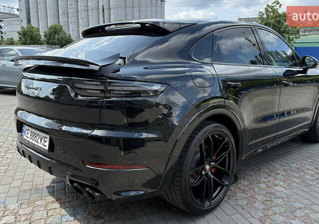 Чорний Порше Cayenne Coupe, об'ємом двигуна 4 л та пробігом 22 тис. км за 135900 $, фото 7 на Automoto.ua