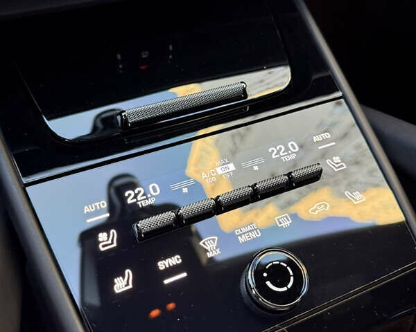 Черный Порше Cayenne Coupe, объемом двигателя 4 л и пробегом 20 тыс. км за 279900 $, фото 93 на Automoto.ua