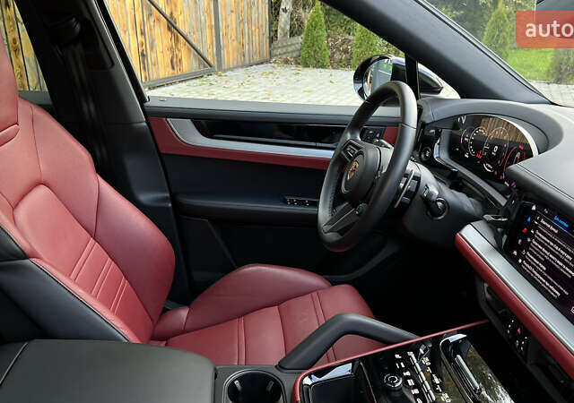 Порше Cayenne Coupe 2023 в Львове на Automoto.ua Черный Порше Cayenne Coupe, объемом двигателя 3 л и пробегом 6 тыс. км за 137000 $, фото 70 на Automoto.ua
