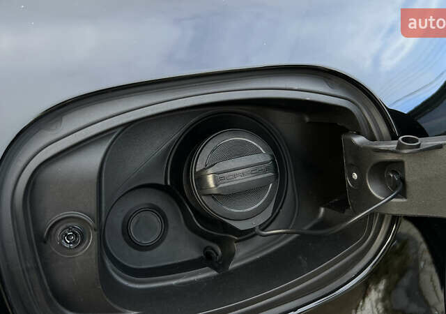 Порше Cayenne Coupe 2023 в Львове на Automoto.ua Черный Порше Cayenne Coupe, объемом двигателя 3 л и пробегом 6 тыс. км за 137000 $, фото 66 на Automoto.ua