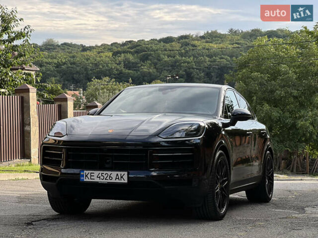 Порше Cayenne Coupe 2023 в Киеве на Automoto.ua Черный Порше Cayenne Coupe, объемом двигателя 3 л и пробегом 44 тыс. км за 125000 $, фото 77 на Automoto.ua