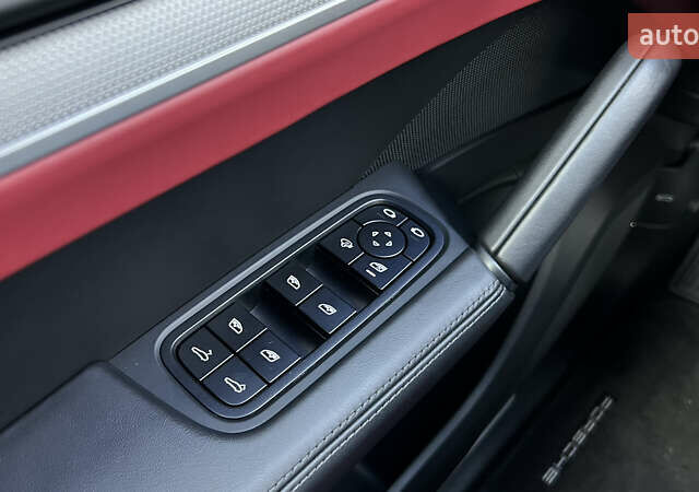 Порше Cayenne Coupe 2023 в Львове на Automoto.ua Черный Порше Cayenne Coupe, объемом двигателя 3 л и пробегом 6 тыс. км за 137000 $, фото 37 на Automoto.ua