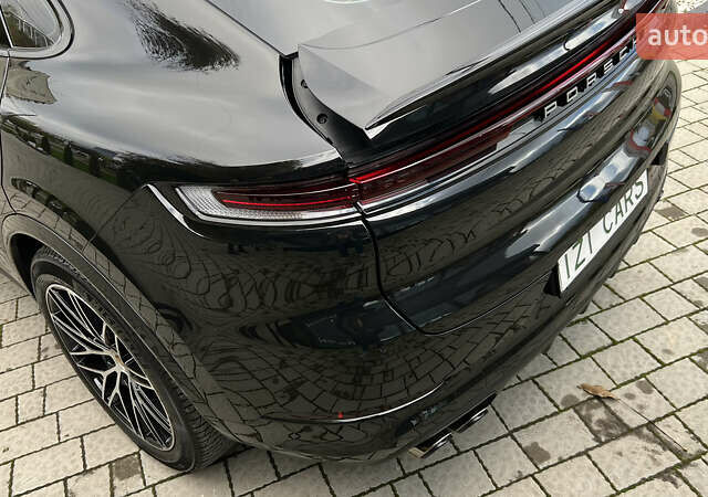 Порше Cayenne Coupe 2023 в Львове на Automoto.ua Черный Порше Cayenne Coupe, объемом двигателя 3 л и пробегом 6 тыс. км за 137000 $, фото 18 на Automoto.ua