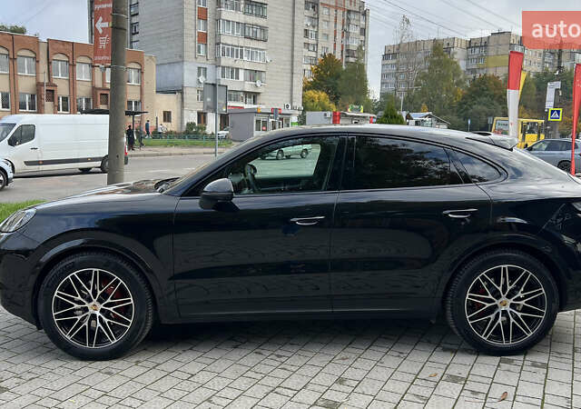 Порше Cayenne Coupe 2023 в Львове на Automoto.ua Черный Порше Cayenne Coupe, объемом двигателя 3 л и пробегом 6 тыс. км за 137000 $, фото 3 на Automoto.ua