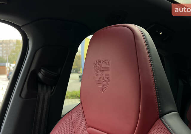 Порше Cayenne Coupe 2023 в Львове на Automoto.ua Черный Порше Cayenne Coupe, объемом двигателя 3 л и пробегом 6 тыс. км за 137000 $, фото 27 на Automoto.ua