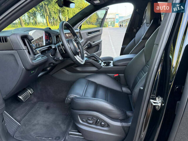 Черный Порше Cayenne Coupe, объемом двигателя 4 л и пробегом 20 тыс. км за 279900 $, фото 64 на Automoto.ua
