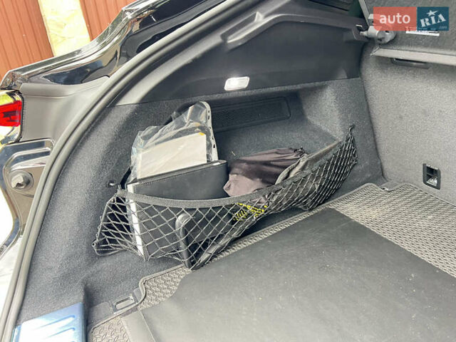 Чорний Порше Cayenne Coupe, об'ємом двигуна 3 л та пробігом 44 тис. км за 119000 $, фото 34 на Automoto.ua