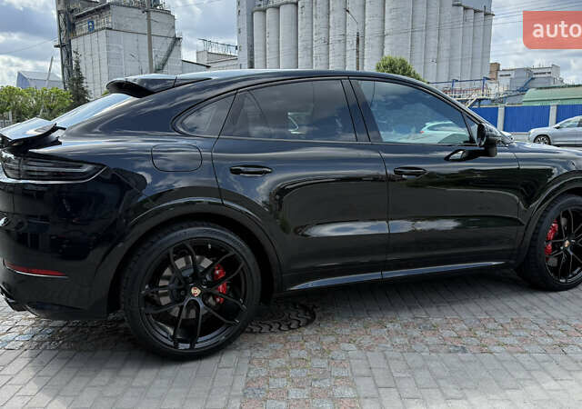 Чорний Порше Cayenne Coupe, об'ємом двигуна 4 л та пробігом 22 тис. км за 135900 $, фото 6 на Automoto.ua