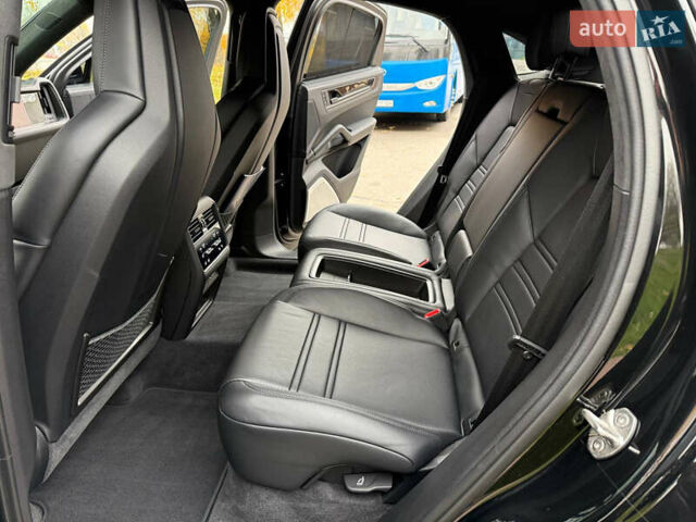 Черный Порше Cayenne Coupe, объемом двигателя 4 л и пробегом 23 тыс. км за 249900 $, фото 81 на Automoto.ua