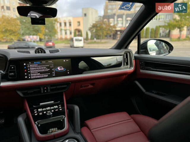 Порше Cayenne Coupe 2023 в Львове на Automoto.ua Черный Порше Cayenne Coupe, объемом двигателя 3 л и пробегом 6 тыс. км за 137000 $, фото 56 на Automoto.ua