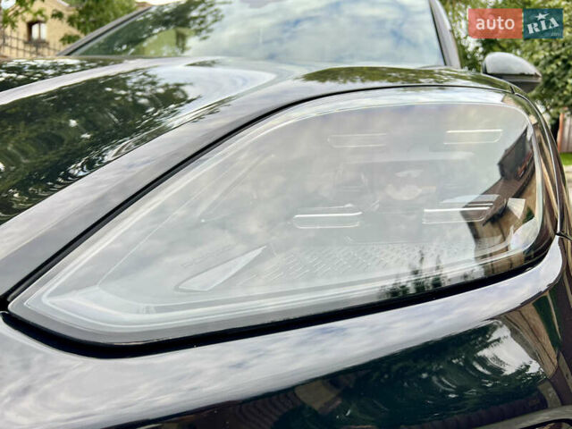 Порше Cayenne Coupe 2023 в Киеве на Automoto.ua Черный Порше Cayenne Coupe, объемом двигателя 3 л и пробегом 44 тыс. км за 125000 $, фото 21 на Automoto.ua