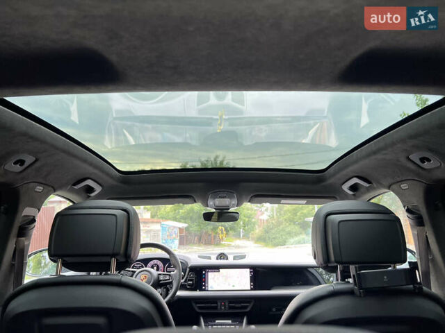 Порше Cayenne Coupe 2023 в Киеве на Automoto.ua Черный Порше Cayenne Coupe, объемом двигателя 3 л и пробегом 44 тыс. км за 125000 $, фото 68 на Automoto.ua