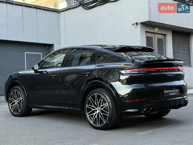 Черный Порше Cayenne Coupe, объемом двигателя 3.98 л и пробегом 19 тыс. км за 175000 $, фото 25 на Automoto.ua