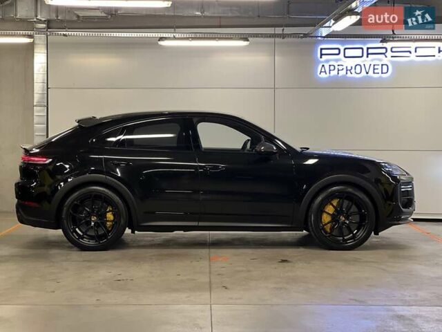Черный Порше Cayenne Coupe, объемом двигателя 4 л и пробегом 2 тыс. км за 312417 $, фото 10 на Automoto.ua