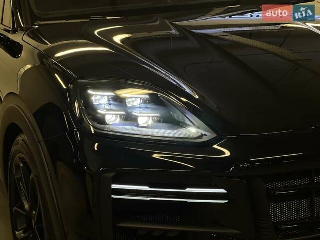 Черный Порше Cayenne Coupe, объемом двигателя 4 л и пробегом 2 тыс. км за 312417 $, фото 13 на Automoto.ua