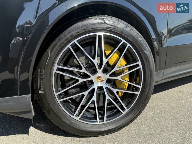Черный Порше Cayenne Coupe, объемом двигателя 4 л и пробегом 40 тыс. км за 177000 $, фото 11 на Automoto.ua